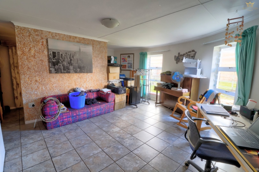 4 Bedroom Property for Sale in Bettys Bay Western Cape